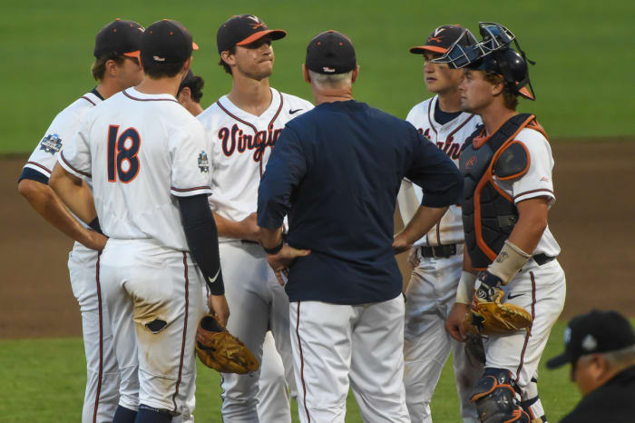 UVA caucuses on the mound during McGarry's College World Series no-hit bid